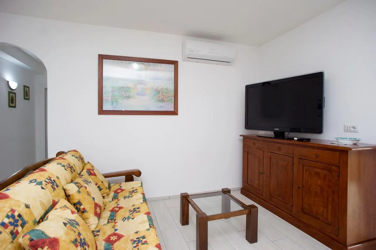 Residenza Le Tartarughe Apartment Marina di Campo 0*,  Italy
