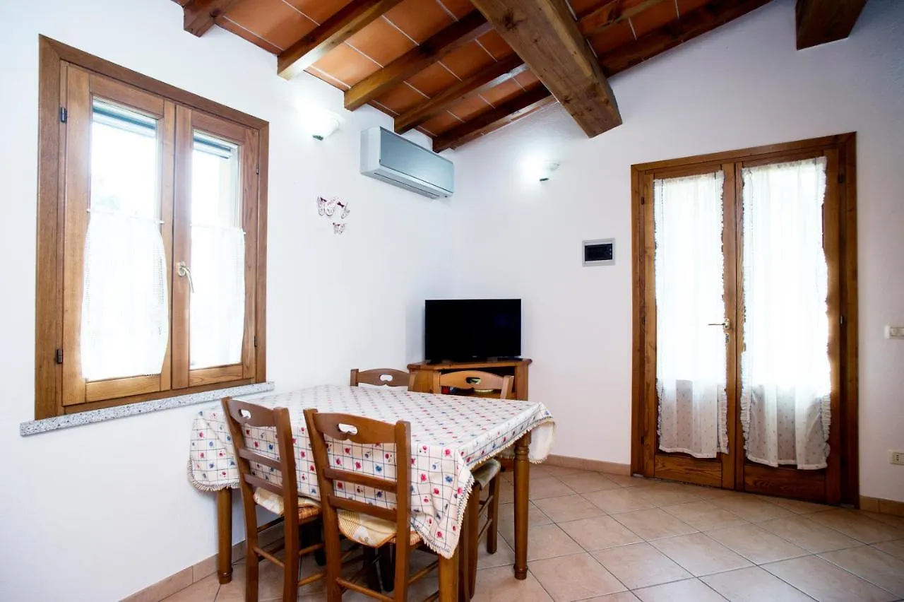 Residenza Le Tartarughe Apartment Marina di Campo